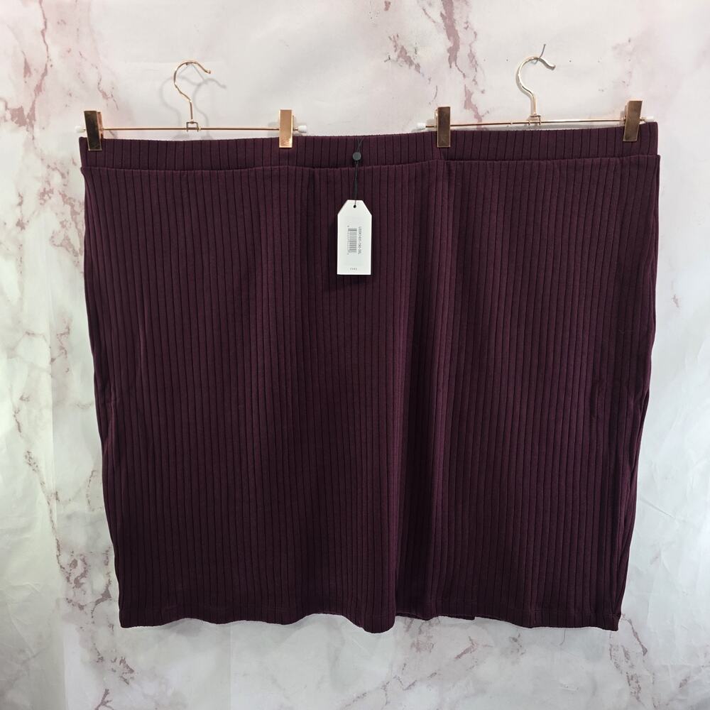 Universal Standard Skirt Womens 3XL 34 36 Red Ribbed Knee Professional Office